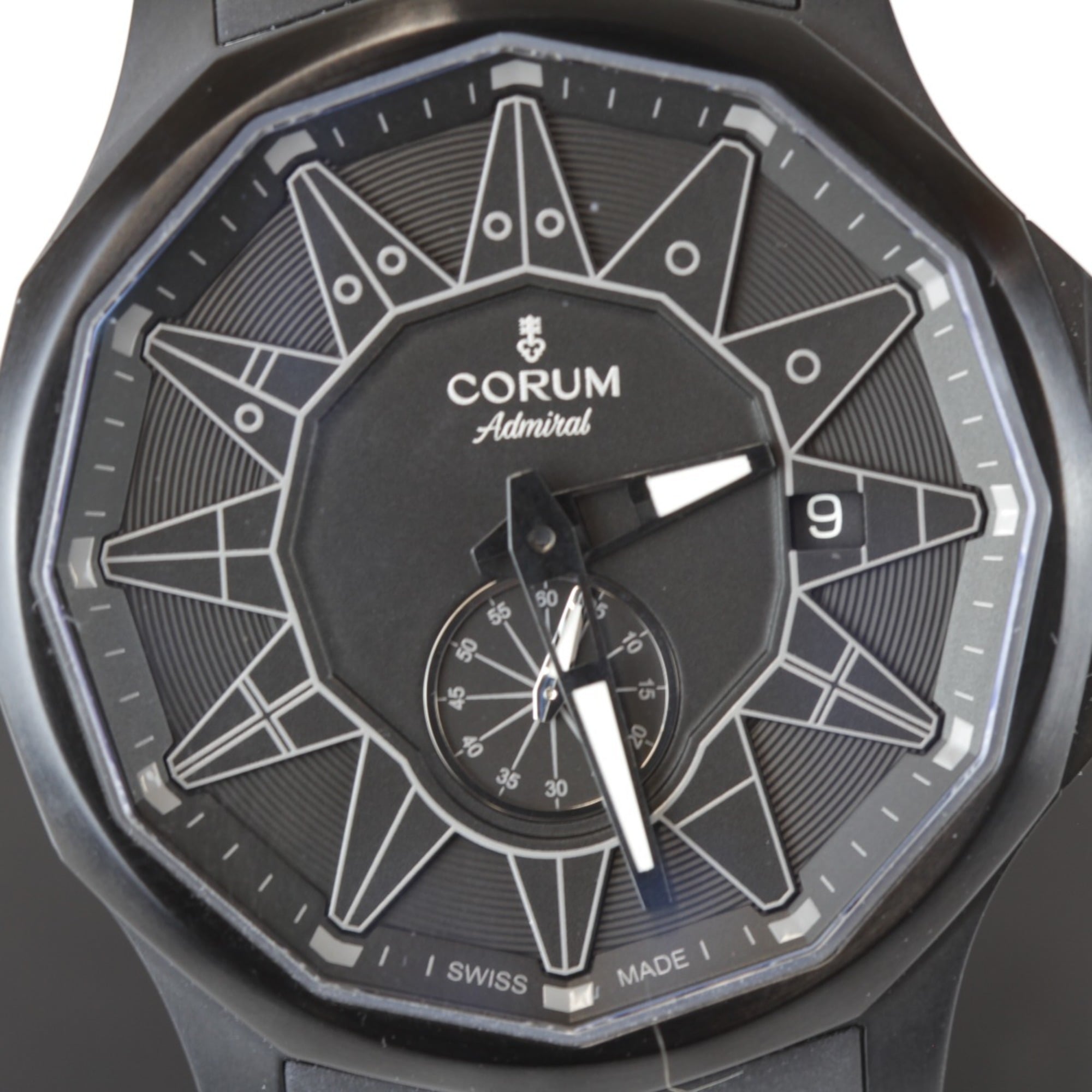 2000_4b74d3a5-be0e-4d5e-b0af-ee0e02b6da97.jpg CORUM Admiral's Cup Legend Limited Edition 01.0090 Automatic Men's Watch - Image 1