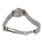 Omega Constellation Mini Cindy Crawford Limited Edition (1997 pieces) 1563 85 Ladies' 12P Diamond Navy Quartz - Image 4